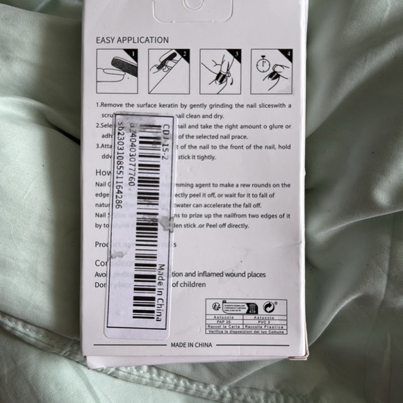 Classic black French tip press on nails - Picture 3 of 3